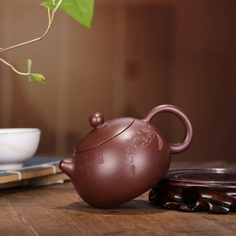 Yixing Purple Clay Pot Purple Zhuni Xishi Zisha Teapot Teapot purple sand teapot Yixing handmade teapot
Yixing Purple Clay Pot Purple Zhuni Xishi Zisha Teapot Teapot purple sand teapot Yixing handmade teapot
