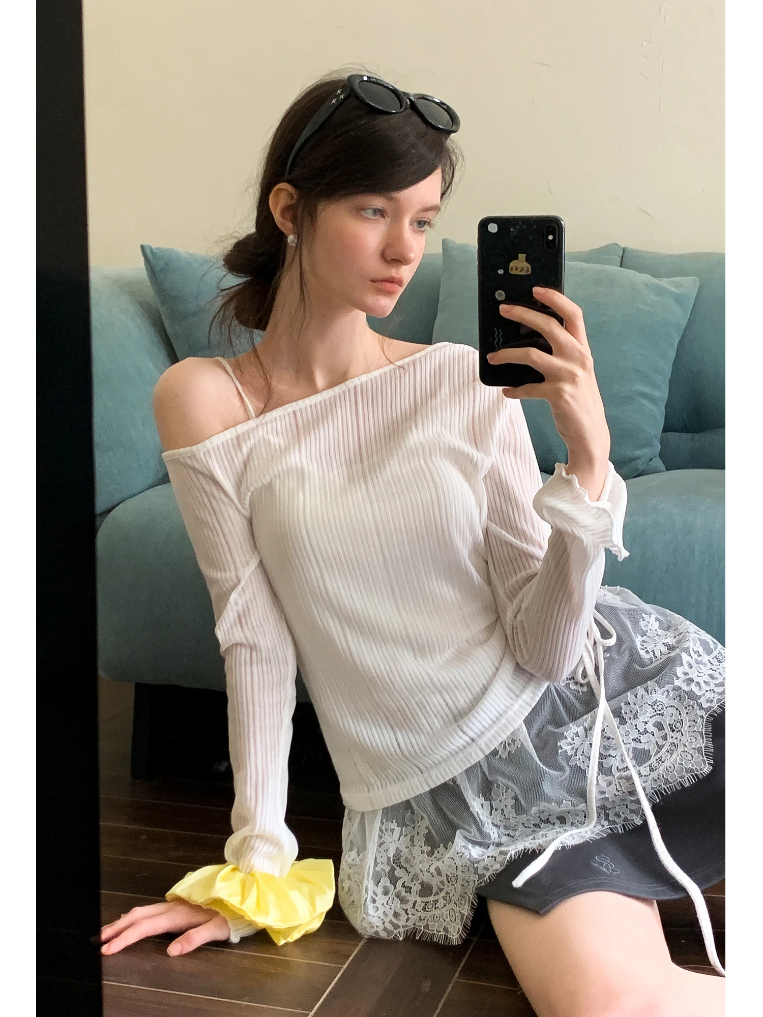 Женская футболка Eggka с длинным рукавом, кружевными вставками и подкладкой на груди, весна-лето, новая модель, приталенный крой
Женская футболка Eggka с длинным рукавом, кружевными вставками и подкладкой на груди, весна-лето, новая модель, приталенный крой