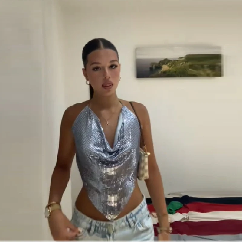 Женский сексуальный синий блестящий топ на бретельках с блестками, модный укороченный топ на бретельках с открытыми плечами и открытой спиной, новая одежда Y2k, наряды для музыкального фестиваля
Женский сексуальный синий блестящий топ на бретельках с блестками, модный укороченный топ на бретельках с открытыми плечами и открытой спиной, новая одежда Y2k, наряды для музыкального фестиваля