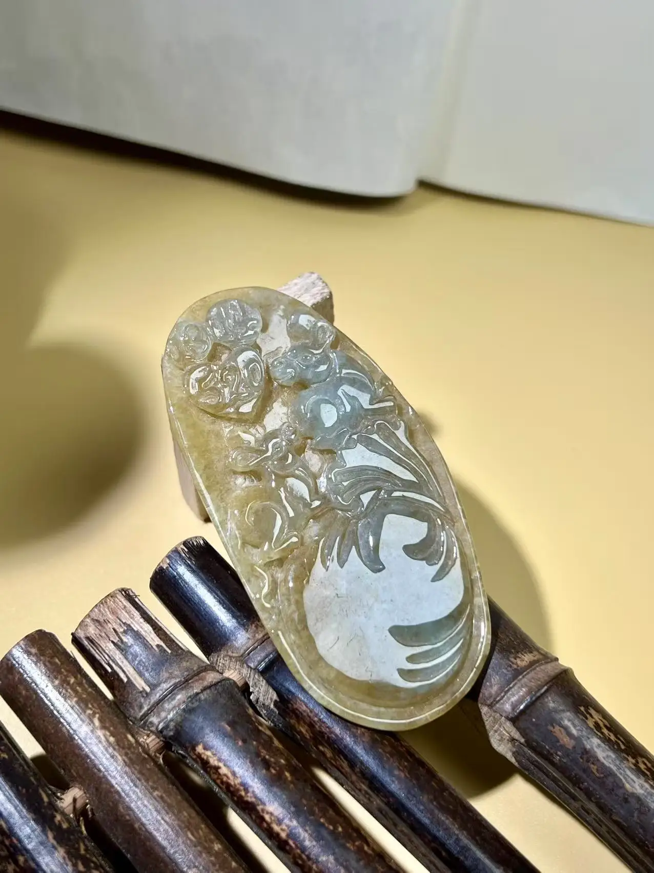 Подвеска-амулет с кроликом и капустой из натурального желтого нефрита класса А Master's Design — ожерелье-амулет с ручной резьбой «Любовь и богатство»
Подвеска-амулет с кроликом и капустой из натурального желтого нефрита класса А Master's Design — ожерелье-амулет с ручной резьбой «Любовь и богатство»