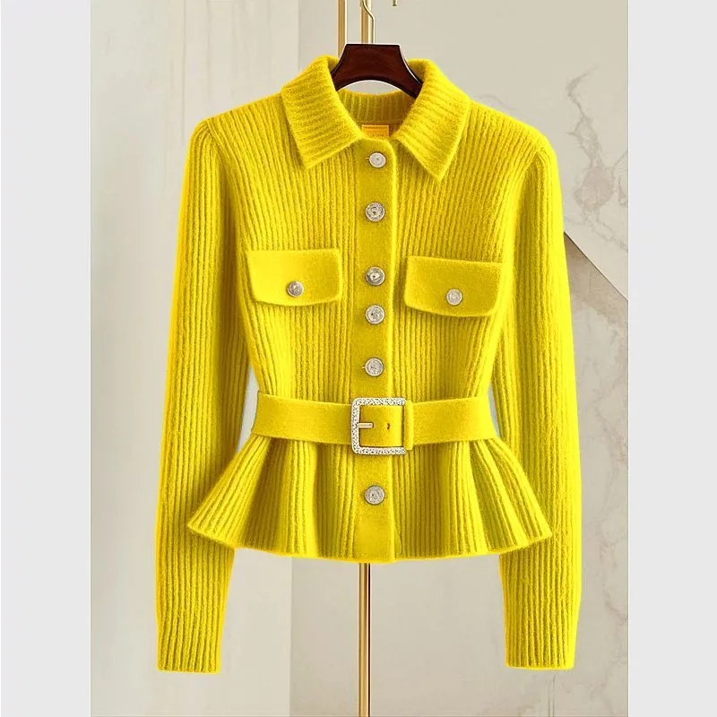 This Winter Laid-back and High-end Knitted Cardigan Top Unique and Super Nice Look Little Chanel-style Blue Sweater for Women
This Winter Laid-back and High-end Knitted Cardigan Top Unique and Super Nice Look Little Chanel-style Blue Sweater for Women