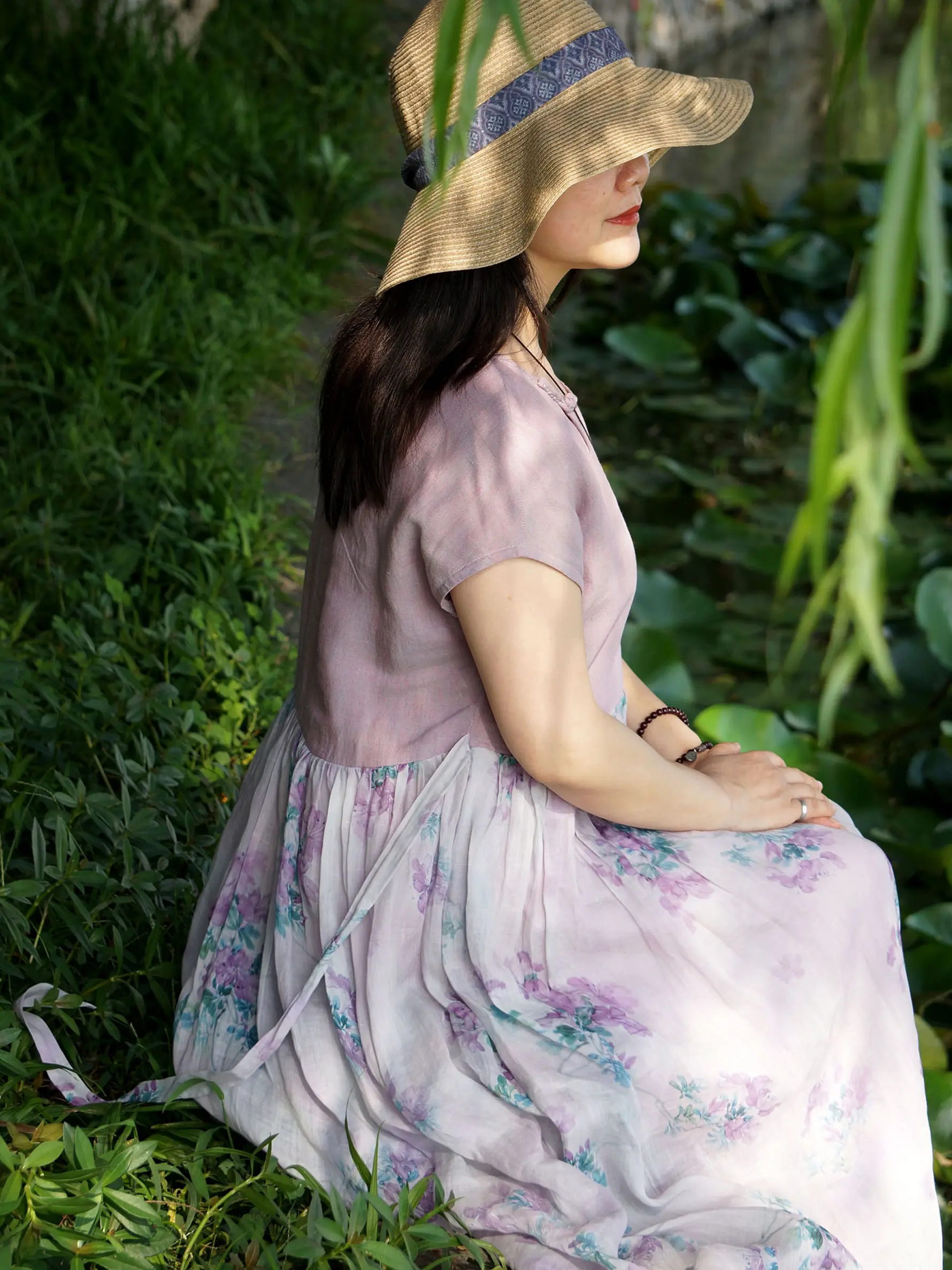 Romantic Light Purple Floral Patchwork Dress Color Woven Linen Women's Summer Midi Dress Artistic Style Casual Wear A-Line Skirt
Romantic Light Purple Floral Patchwork Dress Color Woven Linen Women's Summer Midi Dress Artistic Style Casual Wear A-Line Skirt