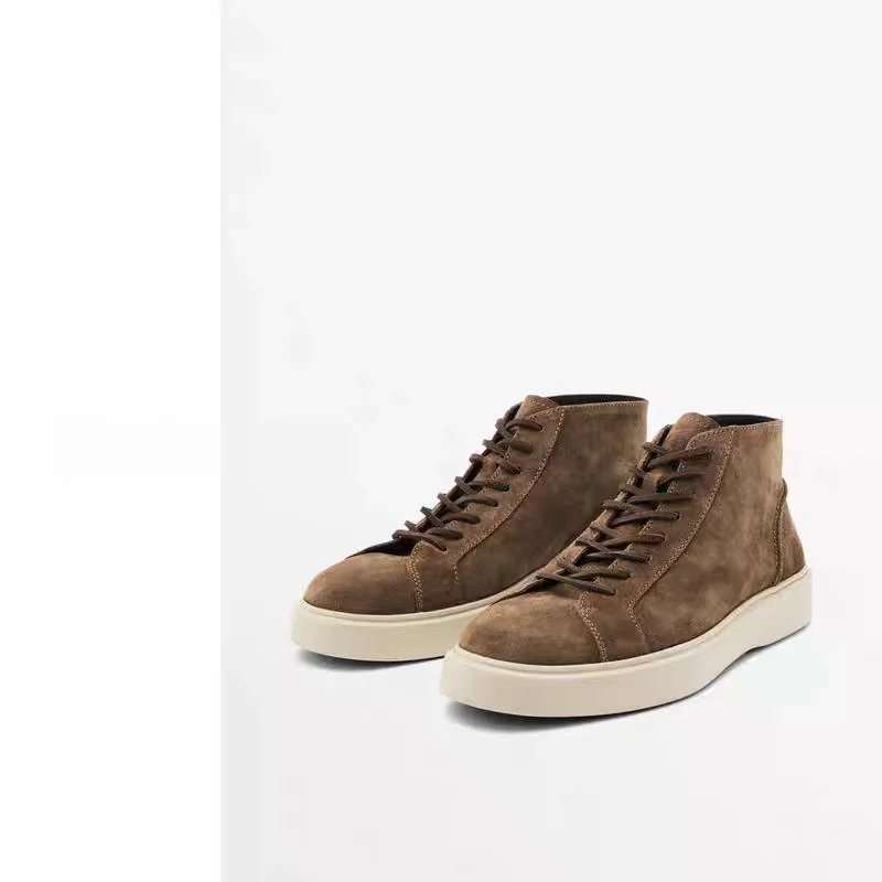 Коричневые кожаные высокие спортивные ботинки для мужчин MD, новинка осени 2025, модные повседневные уличные ботинки с элементами декоративной строчки
Коричневые кожаные высокие спортивные ботинки для мужчин MD, новинка осени 2025, модные повседневные уличные ботинки с элементами декоративной строчки