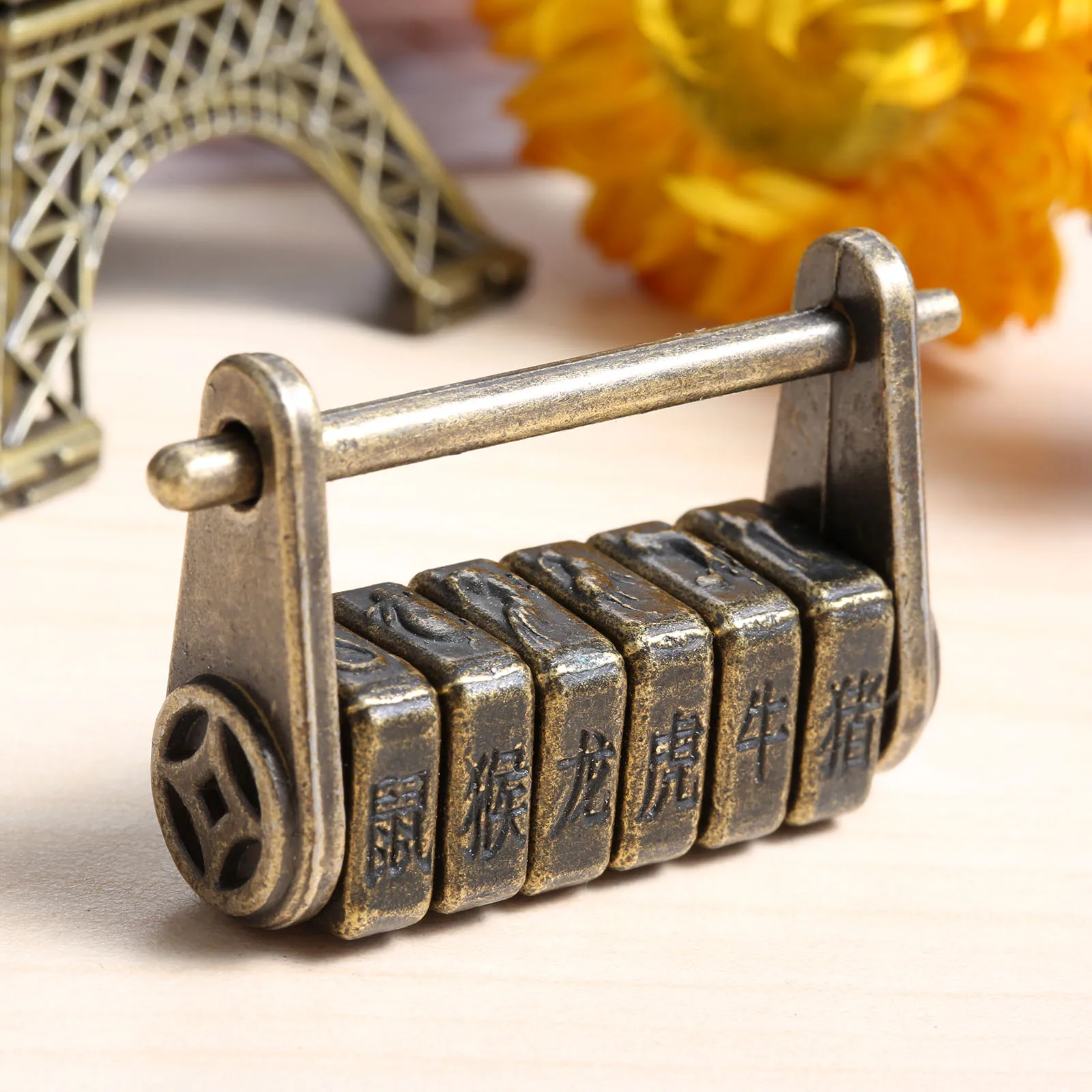 1pc Combination Lock 5 Letter Zinc Alloy Lock Jewelry Box Padlock for Wooden Suitcase Drawer 27*44mm
1pc Combination Lock 5 Letter Zinc Alloy Lock Jewelry Box Padlock for Wooden Suitcase Drawer 27*44mm