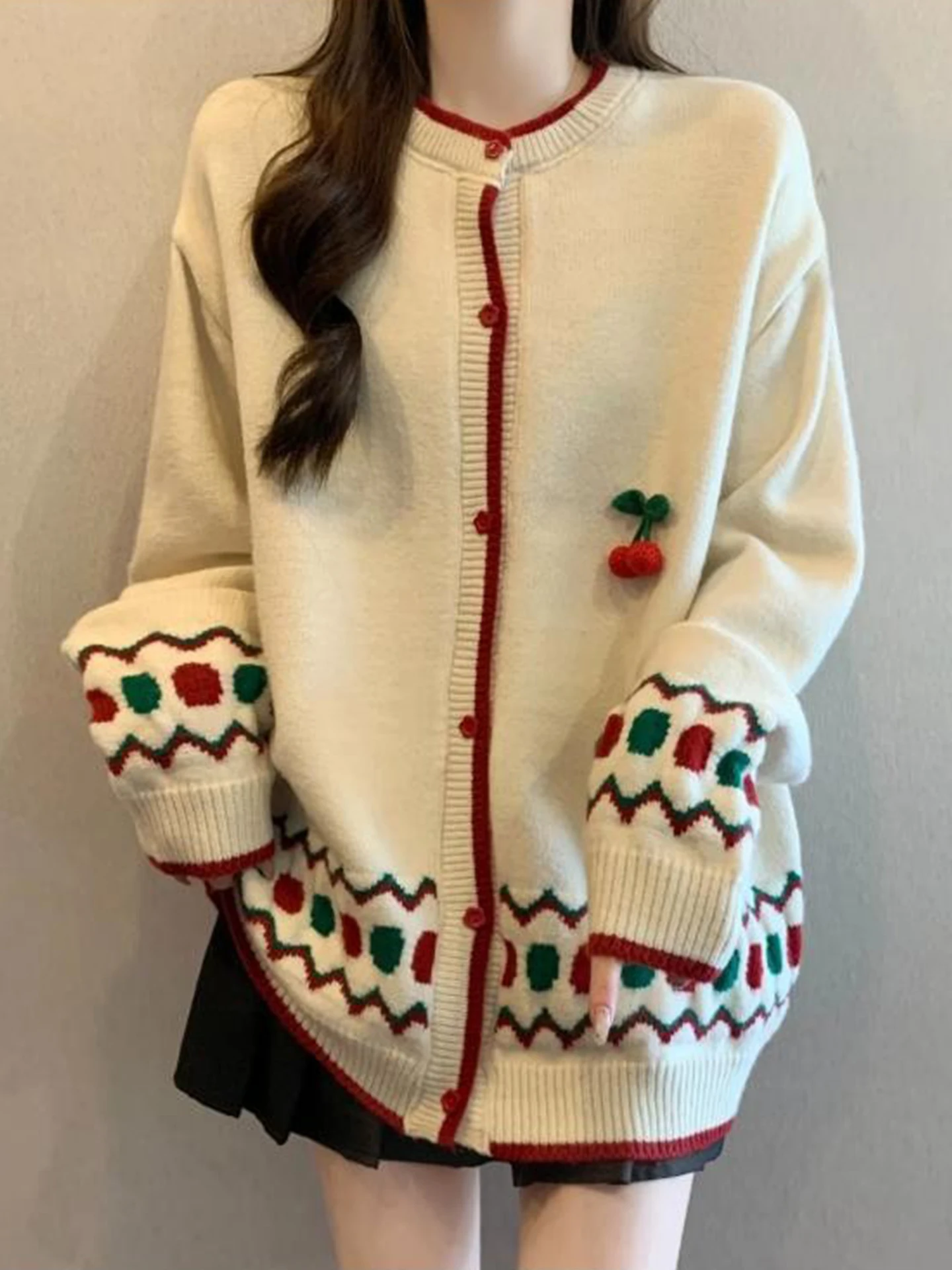 Свободный вязаный кардиган с узором Fair Isle для женщин, осенне-зимний, больших размеров, с вышивкой, для повседневной носки
Свободный вязаный кардиган с узором Fair Isle для женщин, осенне-зимний, больших размеров, с вышивкой, для повседневной носки