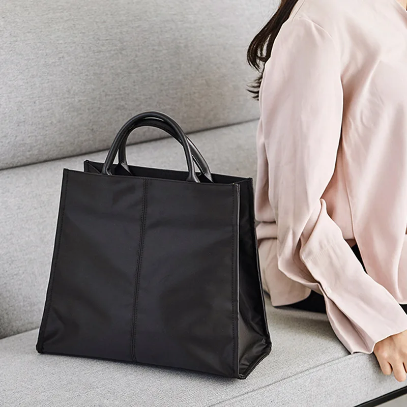Simple Fashion Women's Bag Handbag Atmospheric Shoulder Bag Oxford Cloth Bag Ladies Hand Bags
Simple Fashion Women's Bag Handbag Atmospheric Shoulder Bag Oxford Cloth Bag Ladies Hand Bags