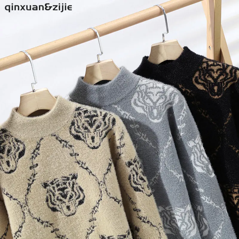 Men Tiger Print Knitted Sweater Korean Autumn O-neck Long Sleeve Warm Pullover Male Streetwear Pullovers Mens Clothes
Men Tiger Print Knitted Sweater Korean Autumn O-neck Long Sleeve Warm Pullover Male Streetwear Pullovers Mens Clothes
