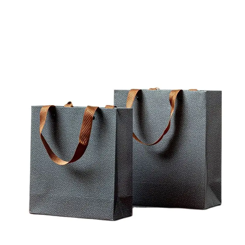 Sunshine Packaging Custom Design Luxury Logo Printed Shopping Gift Cosmetic Clothing Kraft Paper Bag
Sunshine Packaging Custom Design Luxury Logo Printed Shopping Gift Cosmetic Clothing Kraft Paper Bag