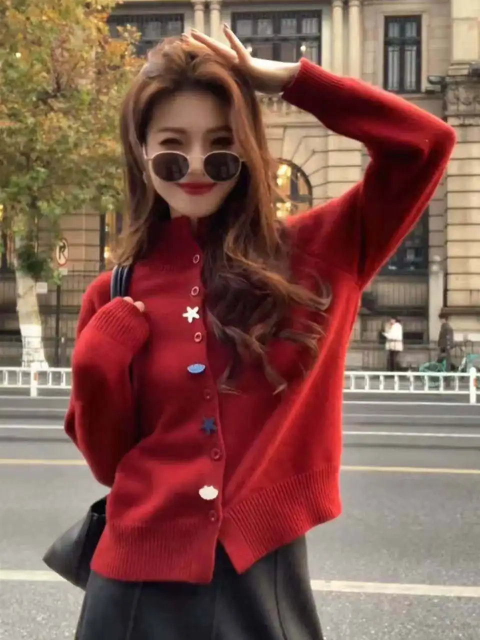 Loose Long Sleeve Red Knitted Cashmere Sweater Women's Autumn Winter Soft Lazy High-End Feeling Sheep Cashmere Knitted Cardig...
Loose Long Sleeve Red Knitted Cashmere Sweater Women's Autumn Winter Soft Lazy High-End Feeling Sheep Cashmere Knitted Cardig...