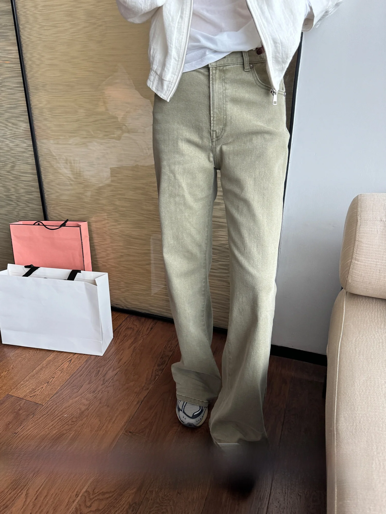 Расклешенные джинсы с высокой талией, женские суперэластичные утягивающие леггинсы длиной до пола, хлопковые эластичные джинсовые джинсы, весеннее новое поступление
Расклешенные джинсы с высокой талией, женские суперэластичные утягивающие леггинсы длиной до пола, хлопковые эластичные джинсовые джинсы, весеннее новое поступление