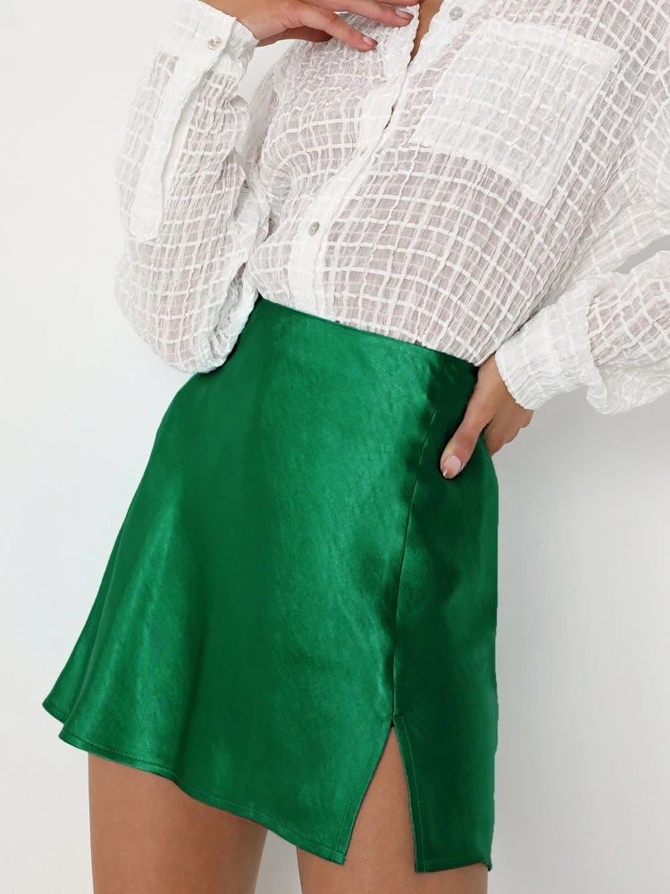 Women Skirts Solid Satin Split Skirt High Waist Elastic Sexy A-line Short Skirt Elegant Sexy In 2024 Summer New
Women Skirts Solid Satin Split Skirt High Waist Elastic Sexy A-line Short Skirt Elegant Sexy In 2024 Summer New