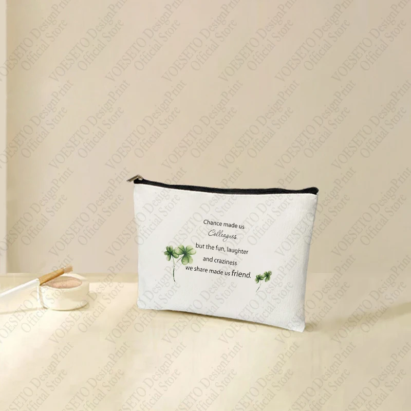 1 pc Coworkers Gifts pattern Makeup Bag, Travel Toilet Storage Bag, Party Gift Zipper Organizer, Cosmetic Pouch For Makeup
1 pc Coworkers Gifts pattern Makeup Bag, Travel Toilet Storage Bag, Party Gift Zipper Organizer, Cosmetic Pouch For Makeup