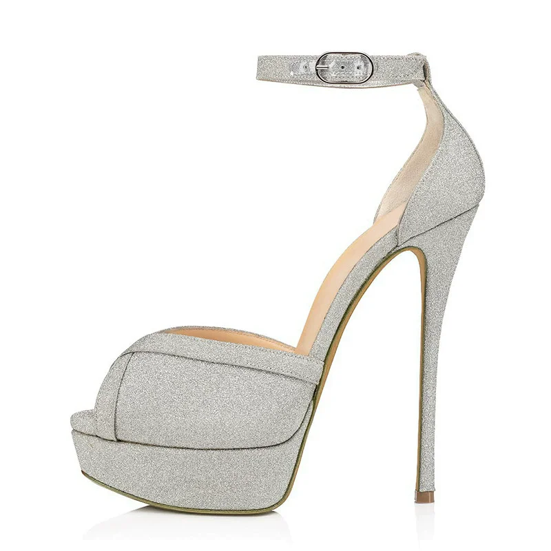Spring and summer pointed fish mouth sequins with waterproof table shoes stin high-heeled banquet dress large size women sandals
Spring and summer pointed fish mouth sequins with waterproof table shoes stin high-heeled banquet dress large size women sandals