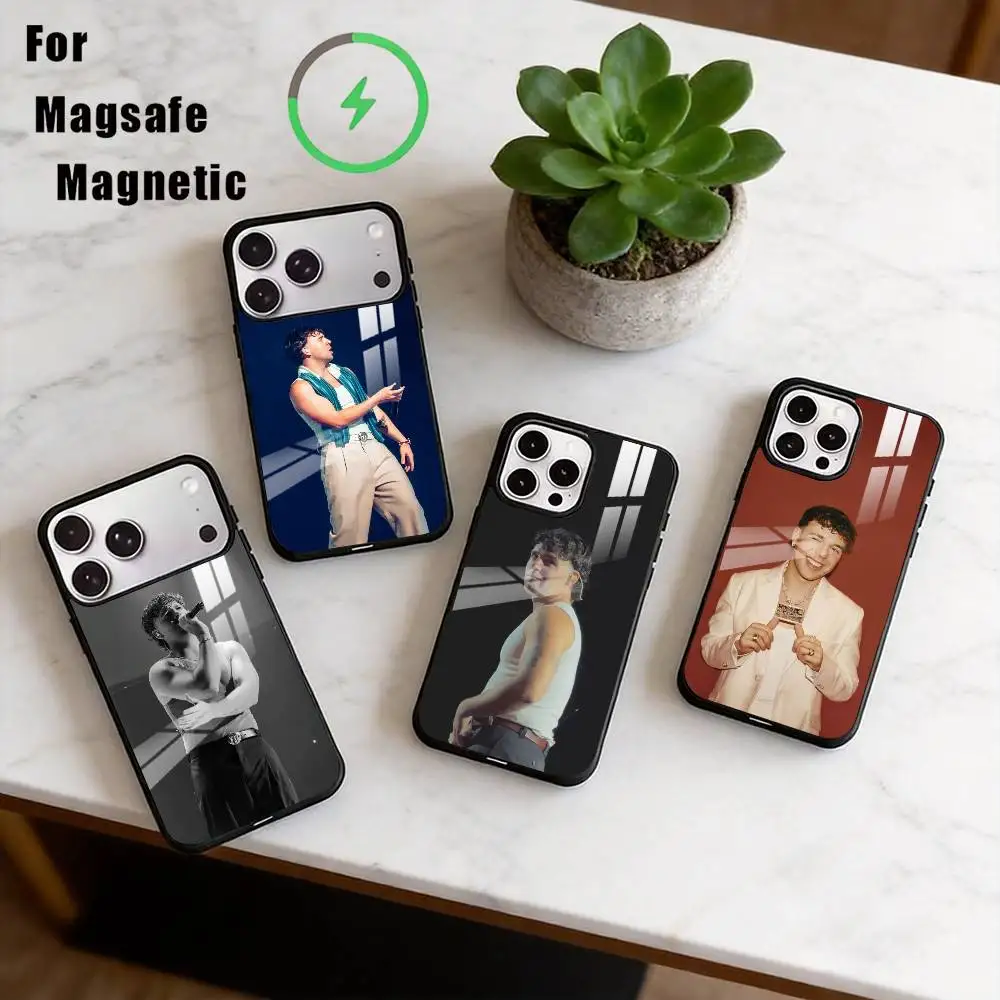 Quevedo Latin Trap Pop Phone Case For iPhone17,16,15,14,13,12,11 Plus,Pro Allows magnetic wireless charging
Quevedo Latin Trap Pop Phone Case For iPhone17,16,15,14,13,12,11 Plus,Pro Allows magnetic wireless charging