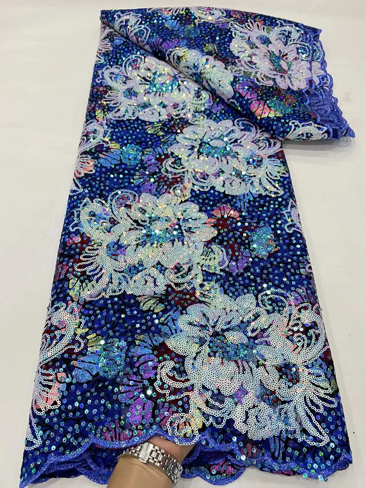 Royal Blue African Sequins Tulle Lace Fabric 2023 High Quality French Sequence Mesh Lace Fabric Nigerian For Woman Prom Dresses
Royal Blue African Sequins Tulle Lace Fabric 2023 High Quality French Sequence Mesh Lace Fabric Nigerian For Woman Prom Dresses