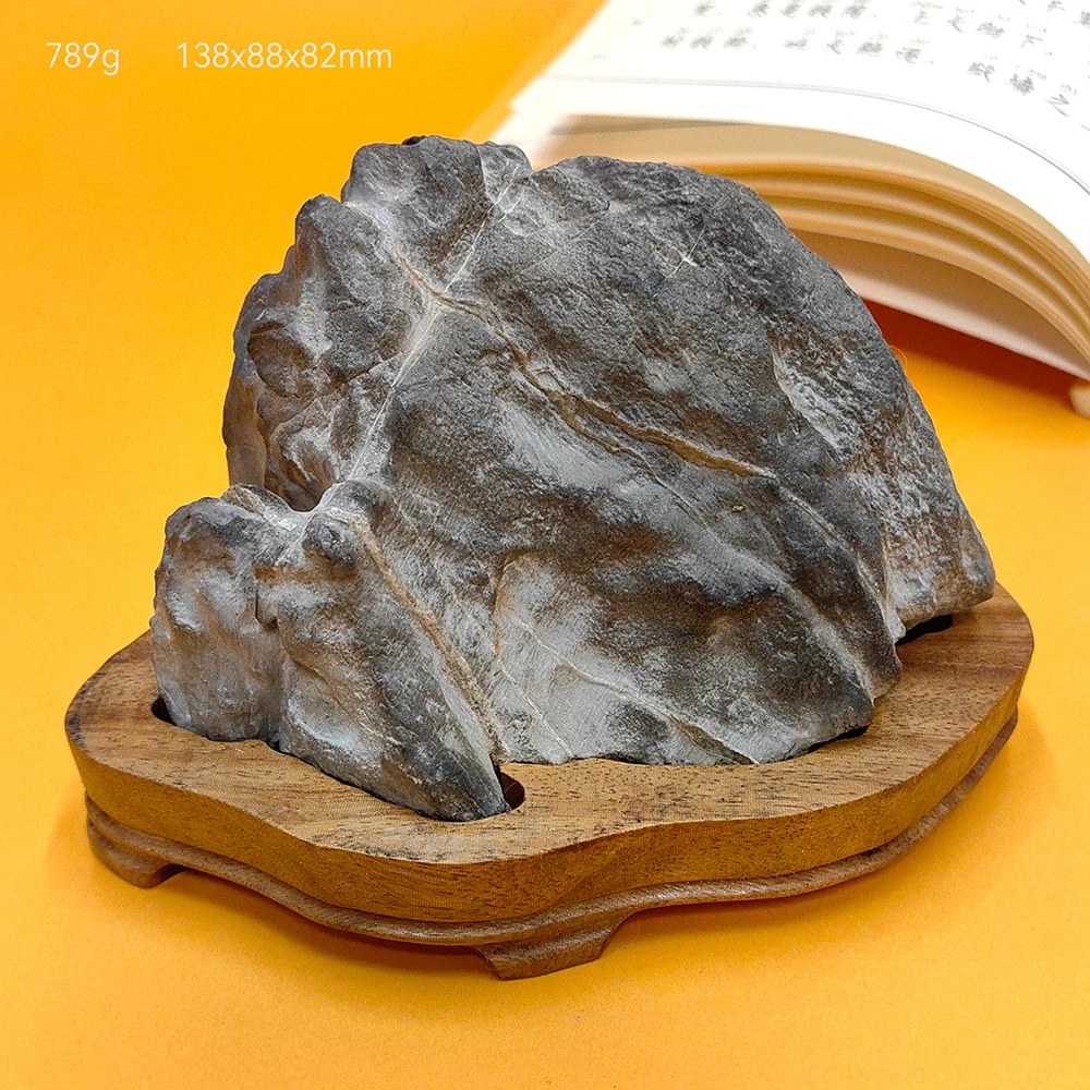 MTBUY 1PC Suiseki Stone Sculpture Stone Collection Cadeau Homme Asian Natural Stone Office Decoration Rough Stone Mountain Rock
MTBUY 1PC Suiseki Stone Sculpture Stone Collection Cadeau Homme Asian Natural Stone Office Decoration Rough Stone Mountain Rock