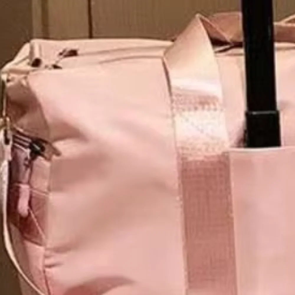 Дорожная сумка Duffle большой вместимости с отделением для сухого и влажного воздуха с отделением для обуви, спортивная сумка для спортзала, водонепроницаемая, прочная
Дорожная сумка Duffle большой вместимости с отделением для сухого и влажного воздуха с отделением для обуви, спортивная сумка для спортзала, водонепроницаемая, прочная