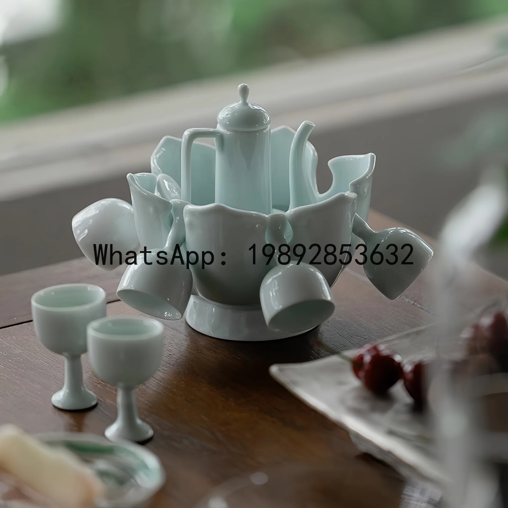 Chinoiserie celadon white yellow warm wine pot set for home shadow green set cup wine dispenser pot
Chinoiserie celadon white yellow warm wine pot set for home shadow green set cup wine dispenser pot