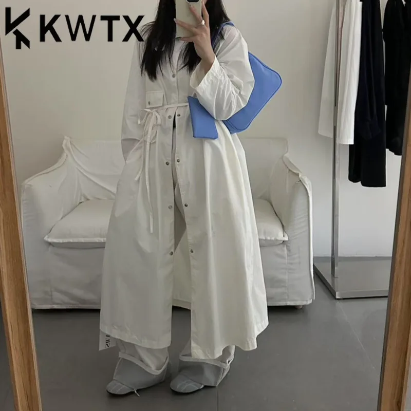 KWTX Women Spring Summer 2025 Vintage Elegant Long Robe Coat Lightweight Stand Collar Single Breasted Pockets Comfortable
KWTX Women Spring Summer 2025 Vintage Elegant Long Robe Coat Lightweight Stand Collar Single Breasted Pockets Comfortable
