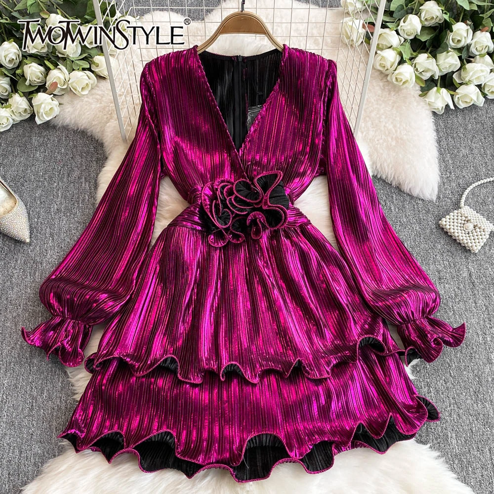 TWOTWINSTYLE Solid Patchwork Ruffles A Line Dresses For Women V Neck Long Sleeve High Waist Temperament Dress Female KDR517775
TWOTWINSTYLE Solid Patchwork Ruffles A Line Dresses For Women V Neck Long Sleeve High Waist Temperament Dress Female KDR517775