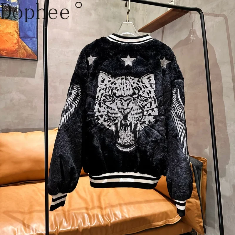 Domineering Tiger Hot Drilling Plush Coat Streetwear Black Wadded Jacket Trendy Autumn Winter Thicken Warm Baseball Uniform
Domineering Tiger Hot Drilling Plush Coat Streetwear Black Wadded Jacket Trendy Autumn Winter Thicken Warm Baseball Uniform