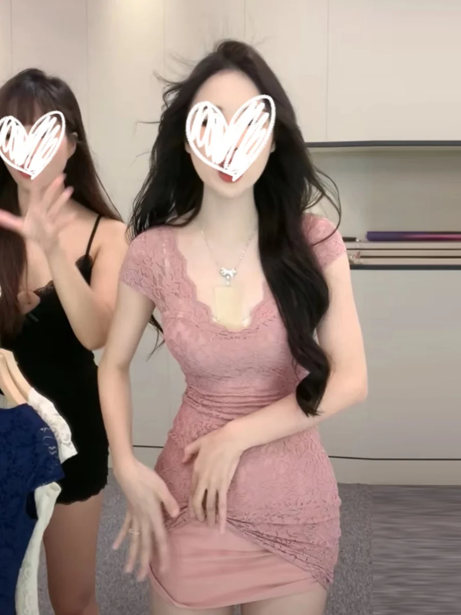 Pure Desire Sexy Lace V-ne ort Sve Dr Women's Early Autumn New Slimming High-End Hollow out Wraparound Skirt Dr
Pure Desire Sexy Lace V-ne ort Sve Dr Women's Early Autumn New Slimming High-End Hollow out Wraparound Skirt Dr