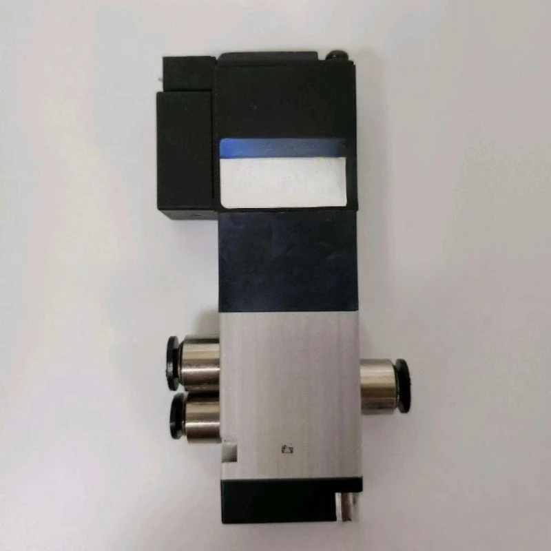 110-4E1-J43-PLL-L I Original Solenoid Valve AC100V sublimation blanks accessoire voiture
110-4E1-J43-PLL-L I Original Solenoid Valve AC100V sublimation blanks accessoire voiture