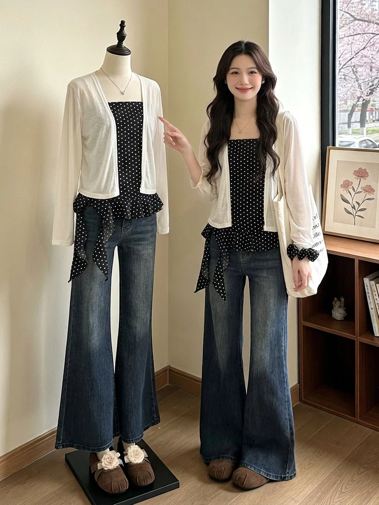 Black Polka Dot Vest Thin Sun Protection Outerwear Women's Summer New Large Size Fat MM Top Two-Piece Set Fashionable Commute...
Black Polka Dot Vest Thin Sun Protection Outerwear Women's Summer New Large Size Fat MM Top Two-Piece Set Fashionable Commute...