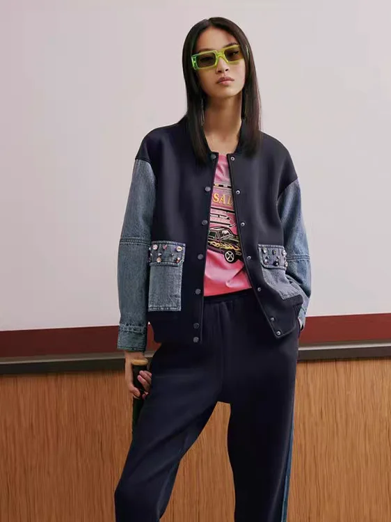Retro Stand Collar Baseball Jaet Women Loose Splicing Denim Sequin ket Design Hong Kong Sle ort Outerwear
Retro Stand Collar Baseball Jaet Women Loose Splicing Denim Sequin ket Design Hong Kong Sle ort Outerwear