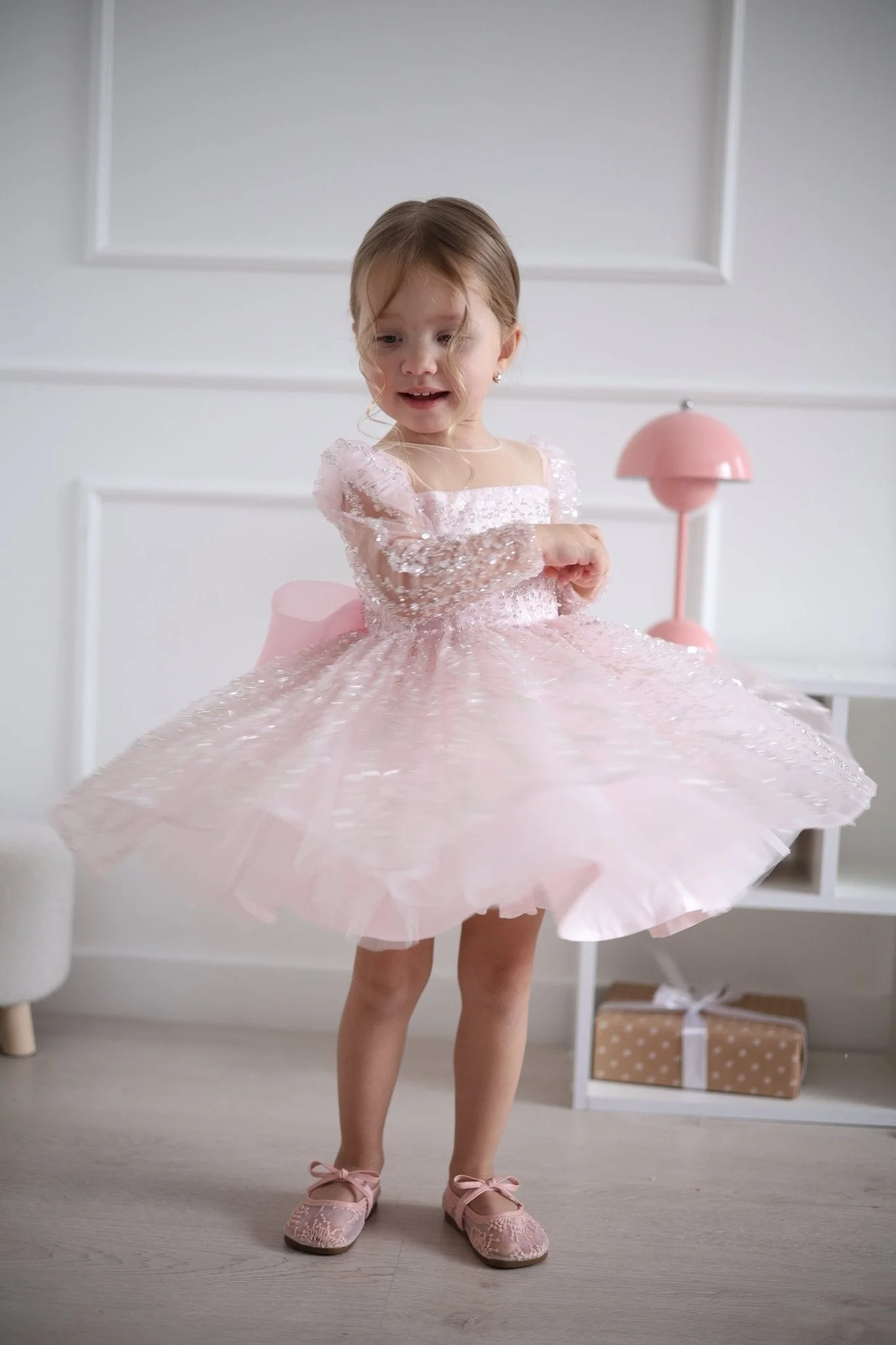 Pink Sequin Mesh Long Sleeve Birthday Party Dress Baby Girl Long Sleeve Sparkling Glitter Baby Pong Beautiful Birthday Princes
Pink Sequin Mesh Long Sleeve Birthday Party Dress Baby Girl Long Sleeve Sparkling Glitter Baby Pong Beautiful Birthday Princes