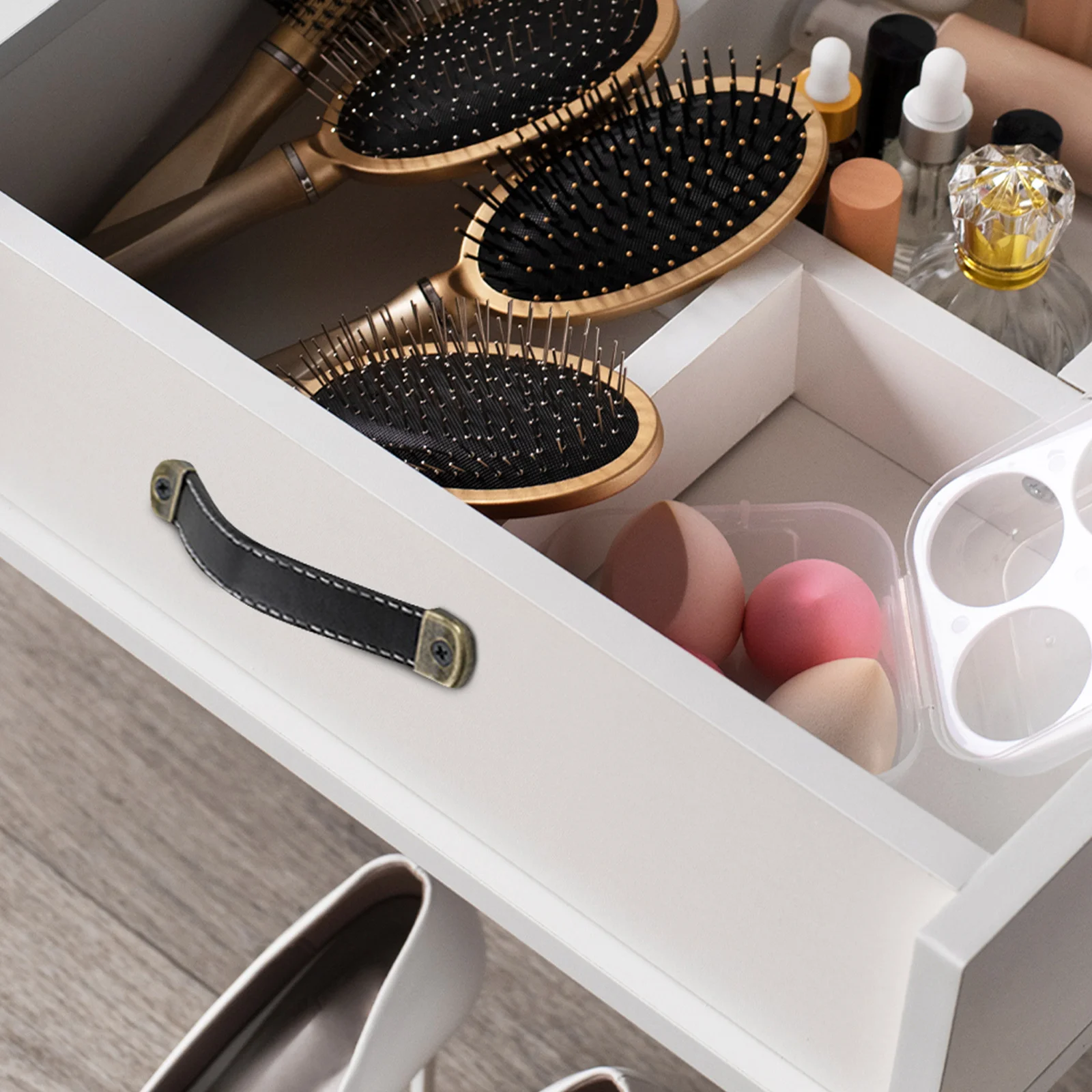 5Pcs Pull Handles for Drawer Cabinet Hardware Vintage Furniture Door Pulls Wardrobe Closet Knobs Retro Case Trunk Handle
5Pcs Pull Handles for Drawer Cabinet Hardware Vintage Furniture Door Pulls Wardrobe Closet Knobs Retro Case Trunk Handle