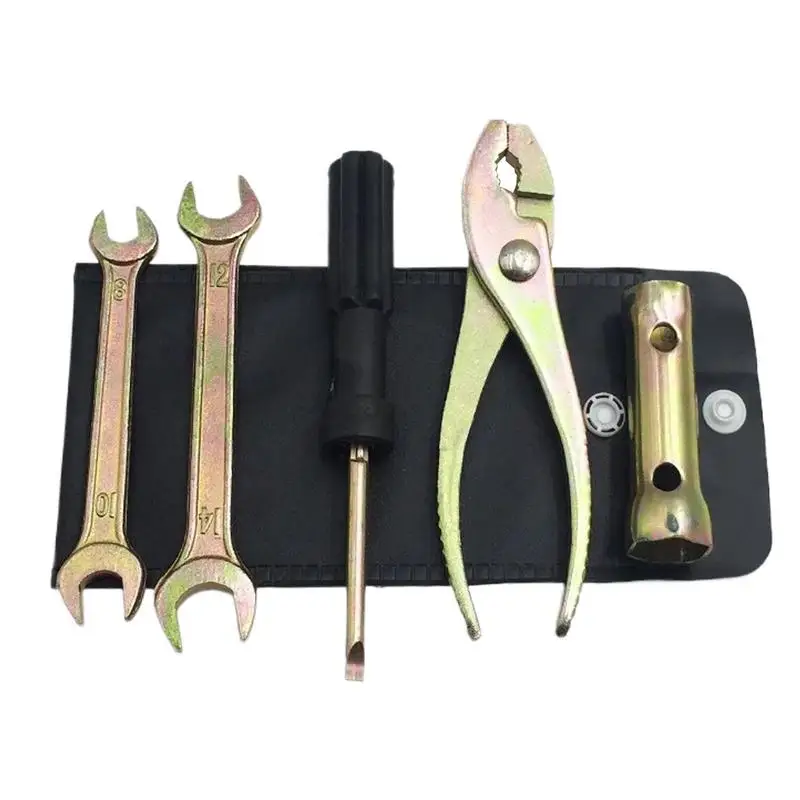 Набор свечей зажигания, ежедневный комплект для ремонта розетки мотоцикла, набор гаечных ключей для ремонта мотоцикла, торцевой ключ для свечей зажигания, отвертка, плоскогубцы 
Набор свечей зажигания, ежедневный комплект для ремонта розетки мотоцикла, набор гаечных ключей для ремонта мотоцикла, торцевой ключ для свечей зажигания, отвертка, плоскогубцы