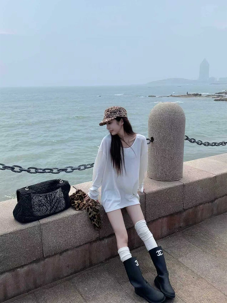 Loose Long Sve round Ne T-irt Women's Comfortable Slimming Top Polyester Blend UV Protection Casual Loose Fit T-irt
Loose Long Sve round Ne T-irt Women's Comfortable Slimming Top Polyester Blend UV Protection Casual Loose Fit T-irt