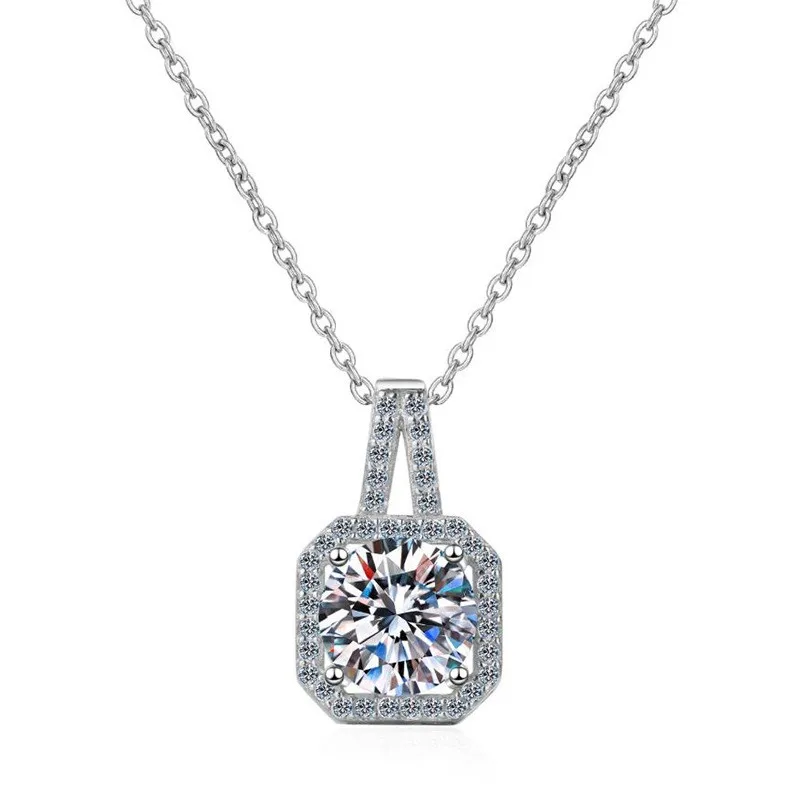 XL080 Lefei Fashion Diamond-set Luxury Classic Moissanite Princess Square Necklace Women Real s925 Sterling Silver Party Jewelry
XL080 Lefei Fashion Diamond-set Luxury Classic Moissanite Princess Square Necklace Women Real s925 Sterling Silver Party Jewelry