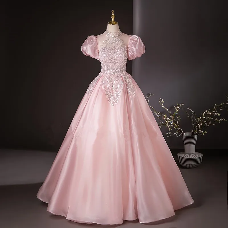 Customized Ball Gown Quinceanera Dresses Appliques Puff Sleeves Prom Birthday Party Formal halterneck Sweet
Customized Ball Gown Quinceanera Dresses Appliques Puff Sleeves Prom Birthday Party Formal halterneck Sweet