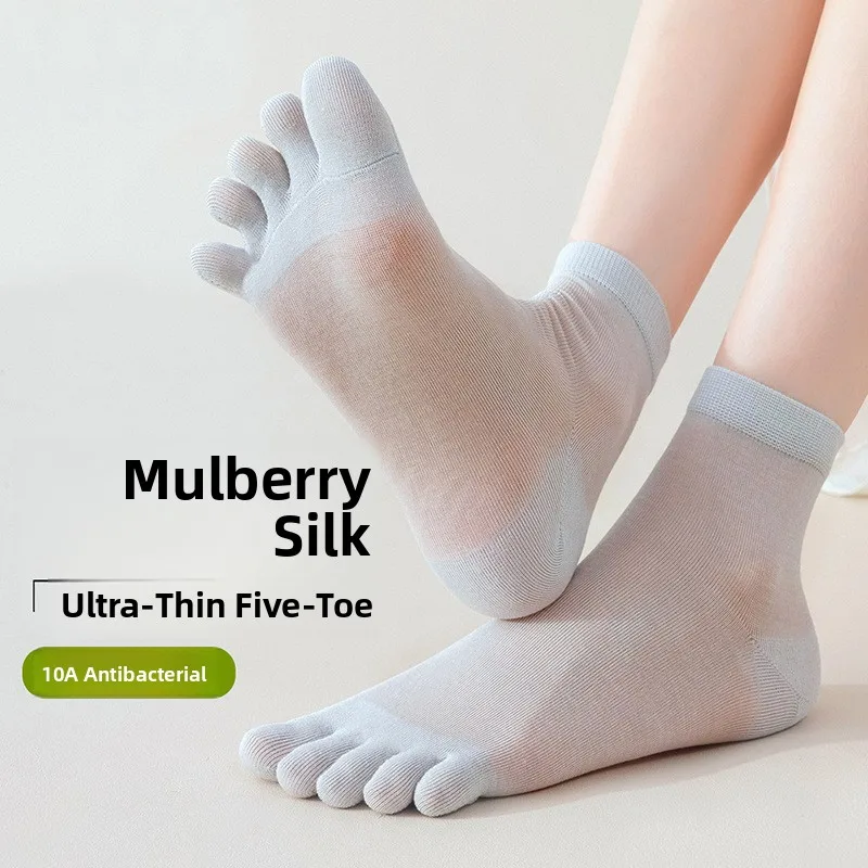 Women's Silk Five-Finger Summer Socks Breathable Mesh Separate Toe Short Tube Sports Socks Comfortable Lightweight Cotton
Women's Silk Five-Finger Summer Socks Breathable Mesh Separate Toe Short Tube Sports Socks Comfortable Lightweight Cotton