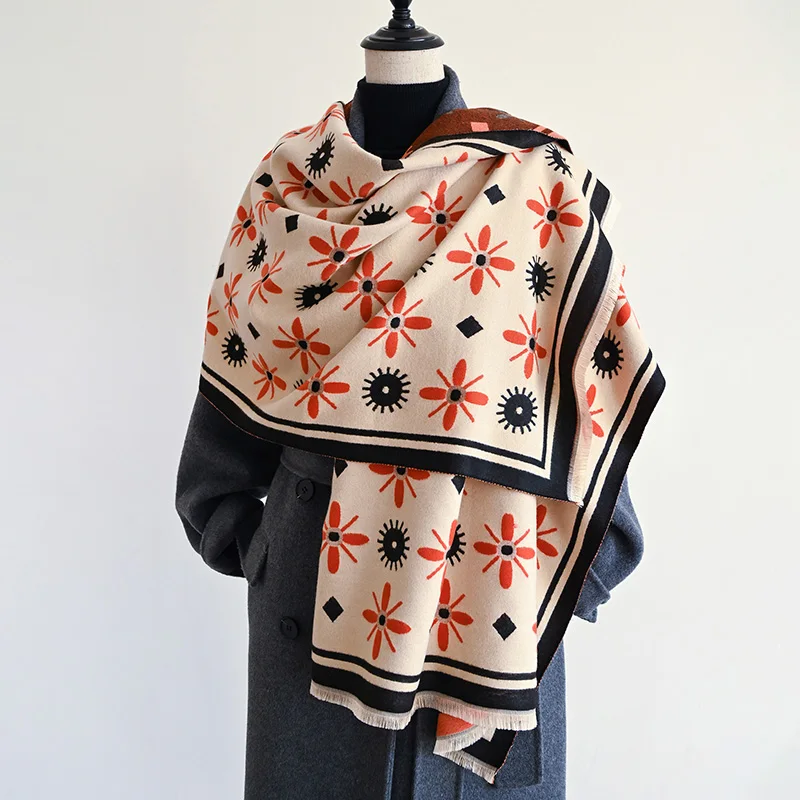 2024 Winter New Elegant Ladies' Jacquard Pashmina Cashmere Scarf Thick Warmth Two-Sided Shawl Coldproof Windproof Blanket Scarf
2024 Winter New Elegant Ladies' Jacquard Pashmina Cashmere Scarf Thick Warmth Two-Sided Shawl Coldproof Windproof Blanket Scarf