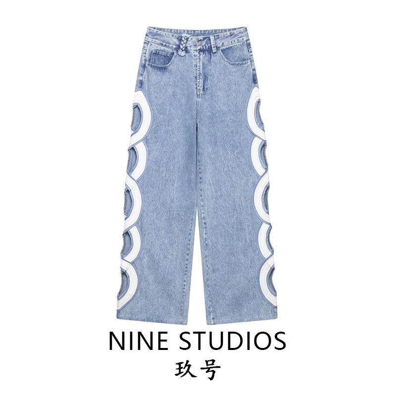 High Waist Loose Fit Denim Jeans Side Hollow out Straight Leg Pants Fashionable Retro Style Women's Premium Summer Jeans
High Waist Loose Fit Denim Jeans Side Hollow out Straight Leg Pants Fashionable Retro Style Women's Premium Summer Jeans