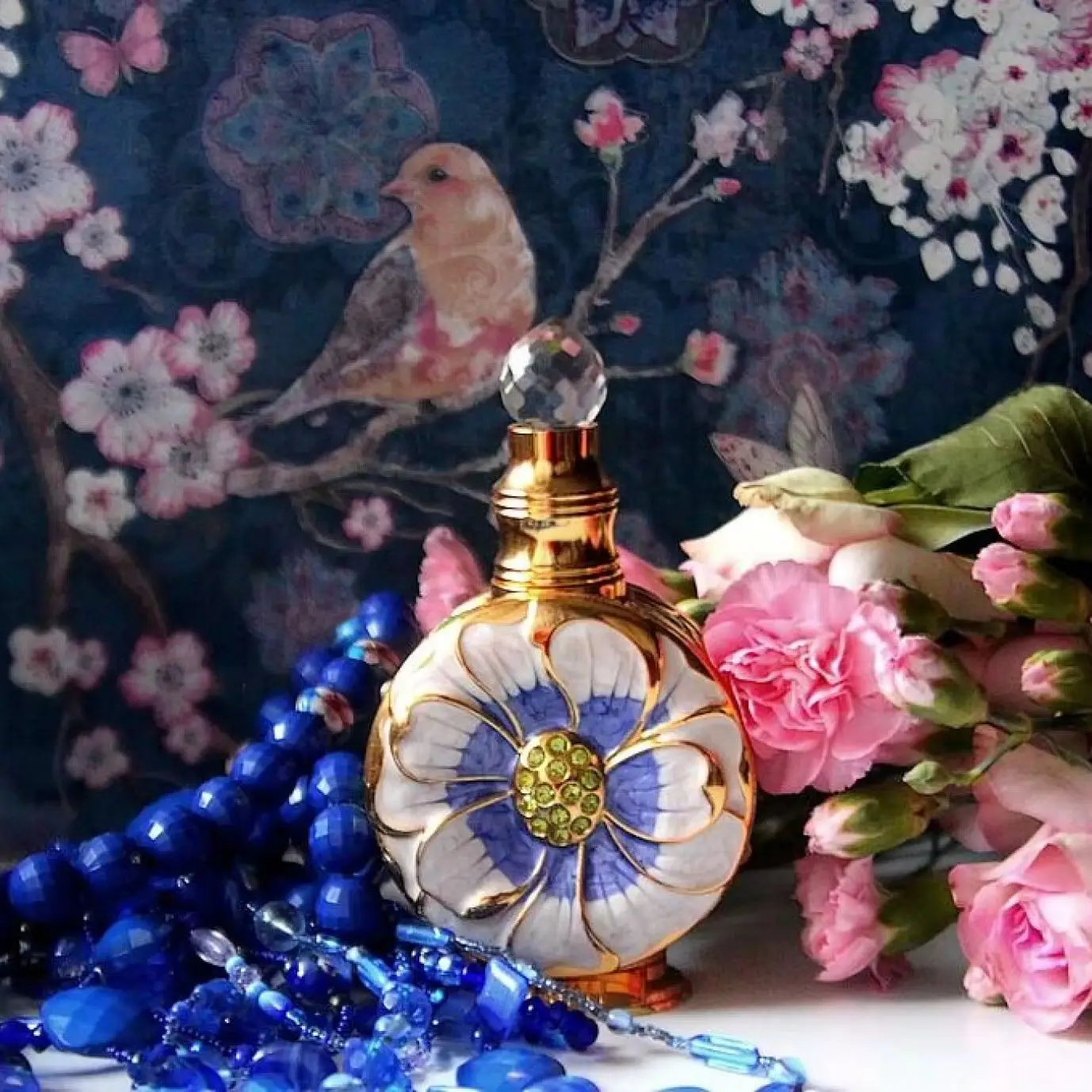 Luxury Products From Dubai - Long Lasting And Addictive Personal Perfume Oil Fragrance - A Seductive Signature Aroma - 0.5 Oz
Luxury Products From Dubai - Long Lasting And Addictive Personal Perfume Oil Fragrance - A Seductive Signature Aroma - 0.5 Oz