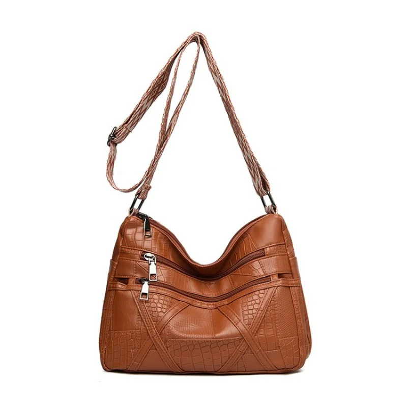 Fashionable Trendy Stylish Crossbody Bag Elegant Leather Classic For Women Minimalist Solid Color Large Capacity Messenger
Fashionable Trendy Stylish Crossbody Bag Elegant Leather Classic For Women Minimalist Solid Color Large Capacity Messenger