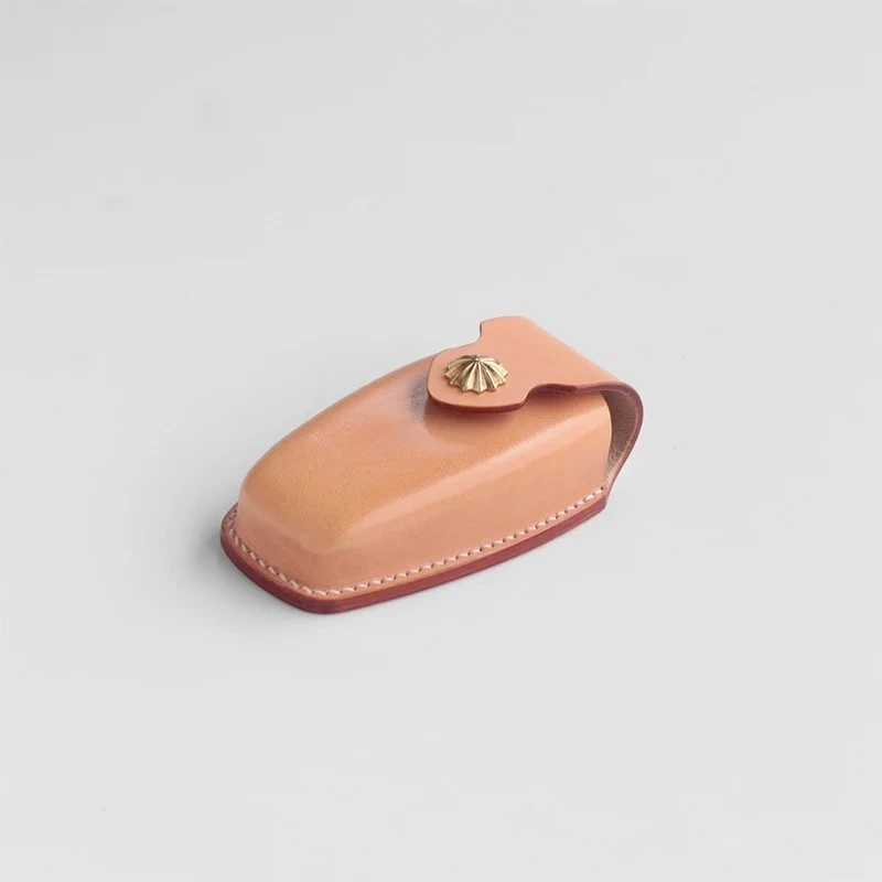 Applicable for Aston Martin DBX Leather Handmade High-end Customized Key Case, Simple Personality Exquisite Key Case
Applicable for Aston Martin DBX Leather Handmade High-end Customized Key Case, Simple Personality Exquisite Key Case