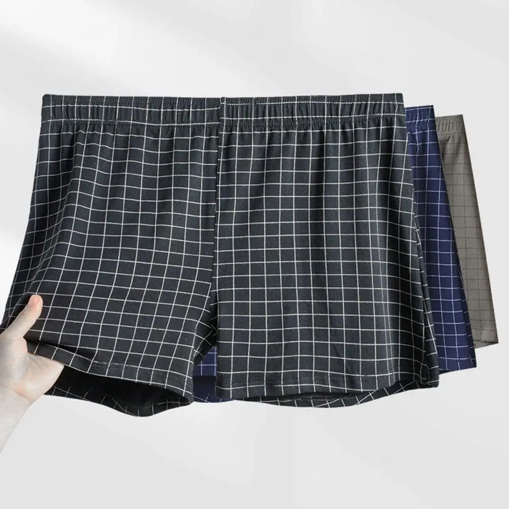 Men Plaid Boxer Loose Fit Panties Plaid Print Men's Boxer with Elastic Waistband for Comfortable Homewear Stylish Mid-rise
Men Plaid Boxer Loose Fit Panties Plaid Print Men's Boxer with Elastic Waistband for Comfortable Homewear Stylish Mid-rise