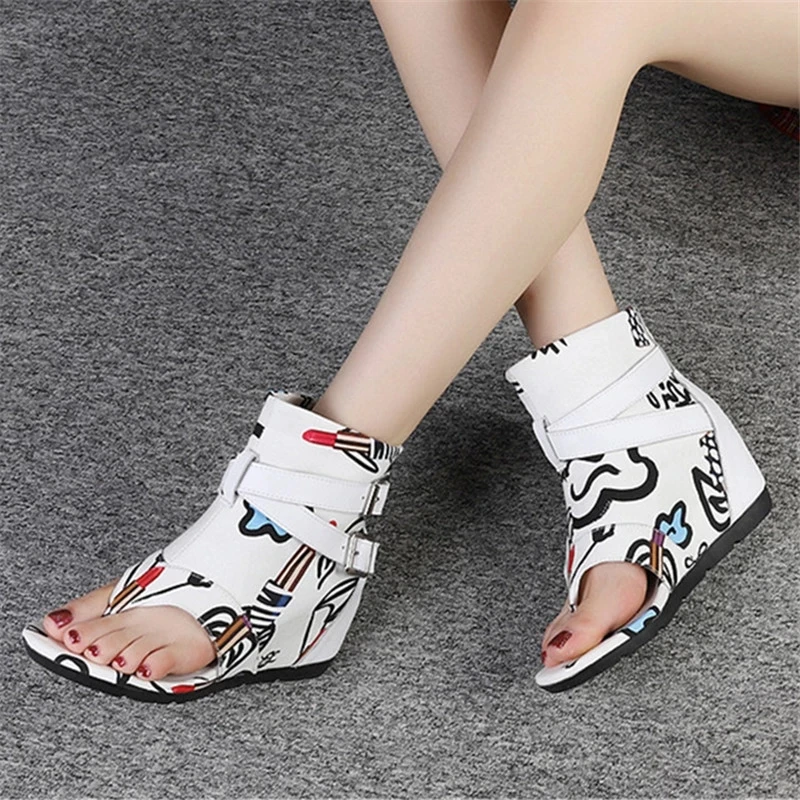 Colorful Printing Women Sandals Casual Wedge Shoes Woman Flip Flops Height Increasing High Heel Sandal Sexy Summer Boots
Colorful Printing Women Sandals Casual Wedge Shoes Woman Flip Flops Height Increasing High Heel Sandal Sexy Summer Boots