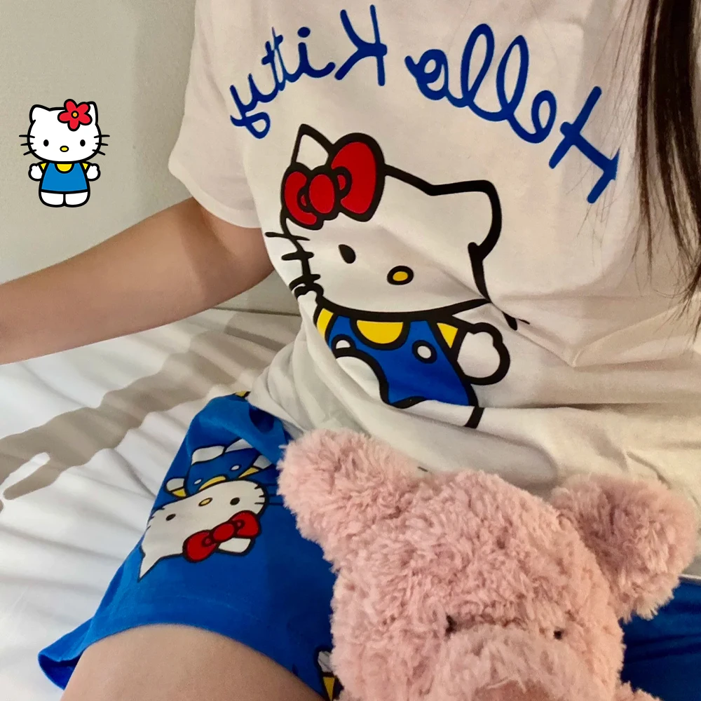 Sanrios Anime Hello Kitty Pajamas for Women Short-Sleeve Casual Wear Home Clothes Set Cartoon Cute Girls Student Home Wear Gift
Sanrios Anime Hello Kitty Pajamas for Women Short-Sleeve Casual Wear Home Clothes Set Cartoon Cute Girls Student Home Wear Gift