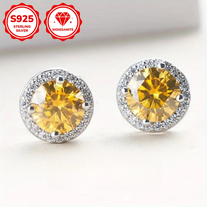 1pair 0.5 Ct S925 Sliver Round Yellow Moissanite Stud Earrings, Exquisite Jewelry for Daily Decoration, Fashionable and Simple.
1pair 0.5 Ct S925 Sliver Round Yellow Moissanite Stud Earrings, Exquisite Jewelry for Daily Decoration, Fashionable and Simple.