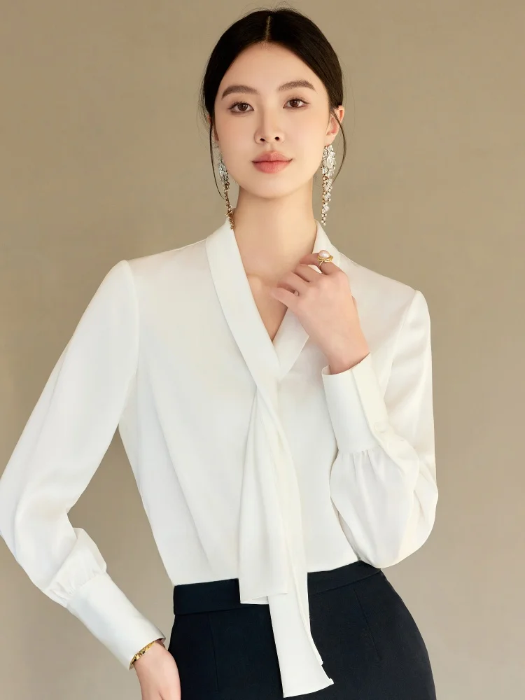 Ele White Profional irt for Women with Sa Faionable Busin Casual Straight Cut Long Sve V-Ne Polyester
Ele White Profional irt for Women with Sa Faionable Busin Casual Straight Cut Long Sve V-Ne Polyester