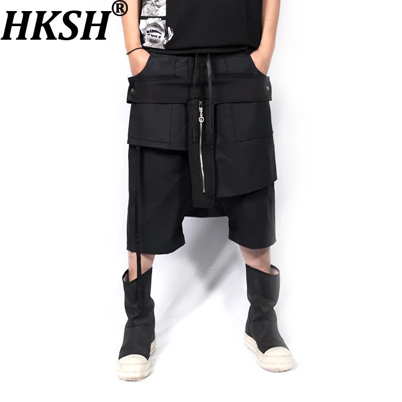 HKSH Summer New Men's Tide China-Chic Texture Original Niche Design Dark Avant-Garde Capris Deconstructed Drapey Shorts HK24391
HKSH Summer New Men's Tide China-Chic Texture Original Niche Design Dark Avant-Garde Capris Deconstructed Drapey Shorts HK24391