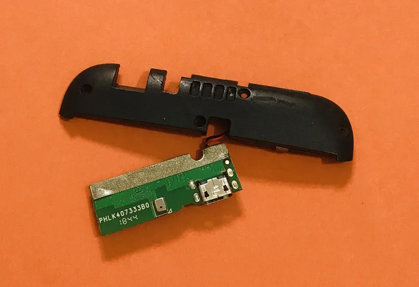 Original USB Plug Charge Board+Microphone mic For DOOGEE BL5500 Lite MTK6739 Quad Core Free shipping
Original USB Plug Charge Board+Microphone mic For DOOGEE BL5500 Lite MTK6739 Quad Core Free shipping