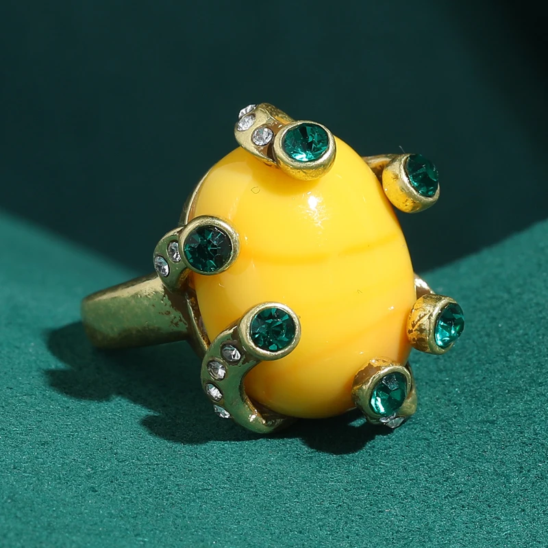 Big Natural Beeswax Yellow Stone Rings Vintage Green Crystal Beads Branch Designer Jewelry Luxury Female Music Festival Art Deco
Big Natural Beeswax Yellow Stone Rings Vintage Green Crystal Beads Branch Designer Jewelry Luxury Female Music Festival Art Deco