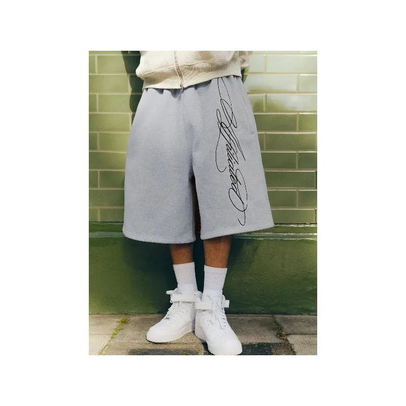Retro hip-hop summer shorts fashionable loose casual dark gothic style men's shorts suitable for both men and women
Retro hip-hop summer shorts fashionable loose casual dark gothic style men's shorts suitable for both men and women